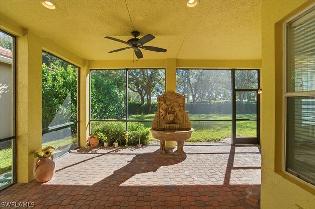 1945 Isla De Palma CIR, Naples, FL 34119