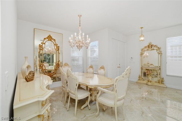 1945 Isla De Palma CIR, Naples, FL 34119