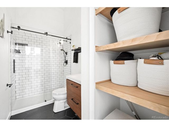 9659 W Chatfield Ave A, Littleton, CO 80128