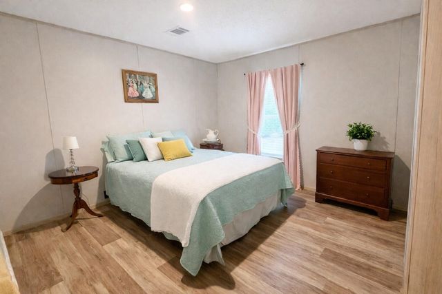 1297 Heaven Drive, Saint Stephen, SC 29479