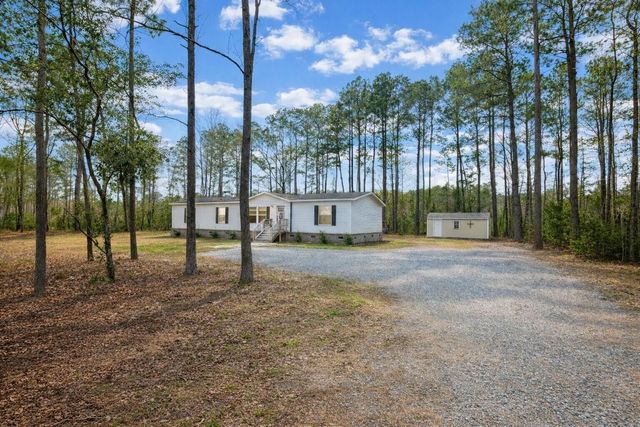 1297 Heaven Drive, Saint Stephen, SC 29479