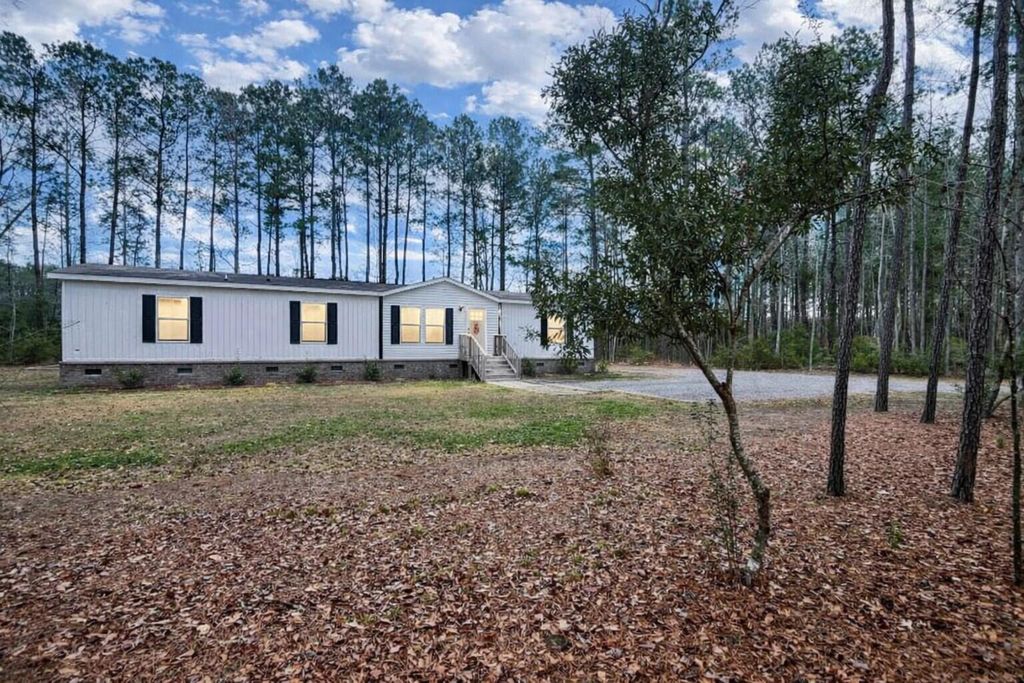 1297 Heaven Drive, Saint Stephen, SC 29479