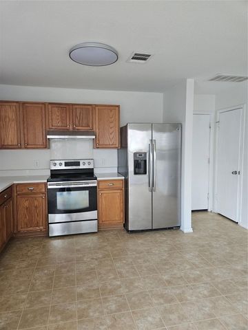 13400 Coomes DR, Del Valle, TX 78617