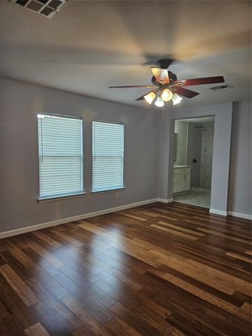 13400 Coomes DR, Del Valle, TX 78617