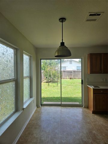 13400 Coomes DR, Del Valle, TX 78617