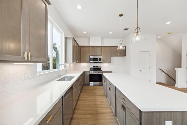 1658 W Tidwell Road, Houston, TX 77091