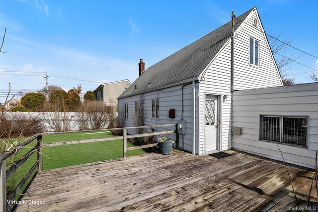 120 W 19th Street, Deer Park, NY 11729