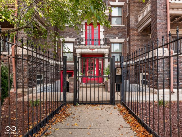 2161 N Meridian Street 4, Indianapolis, IN 46202