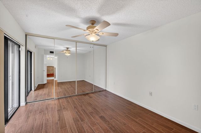 9101 SW 19th Place A, Davie, FL 33324