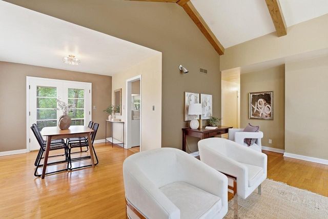 9015 N Iroquois ROAD, Bayside, WI 53217