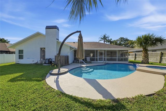 4957 LAKE VALENCIA BOULEVARD E, Palm Harbor, FL 34684