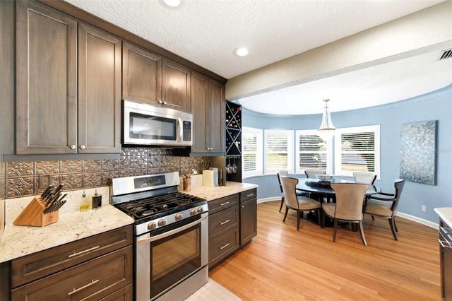 519 27TH AVENUE N, St Petersburg, FL 33704