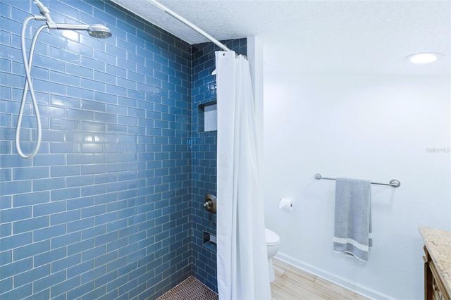 519 27TH AVENUE N, St Petersburg, FL 33704