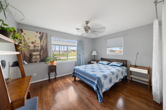 6603 Grovewood Lane, Houston, TX 77008