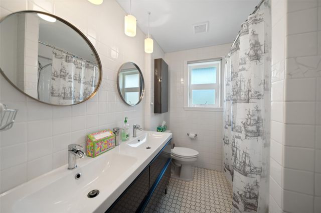 6603 Grovewood Lane, Houston, TX 77008