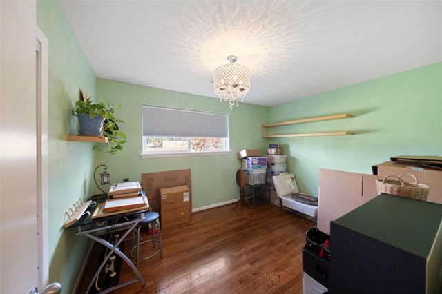 6603 Grovewood Lane, Houston, TX 77008