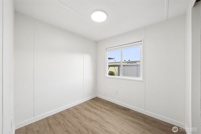 930 Mountain Villa Loop, Enumclaw, WA 98022