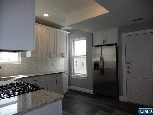 104 Hoyt Street 1st Fl, Kearny, NJ 07032