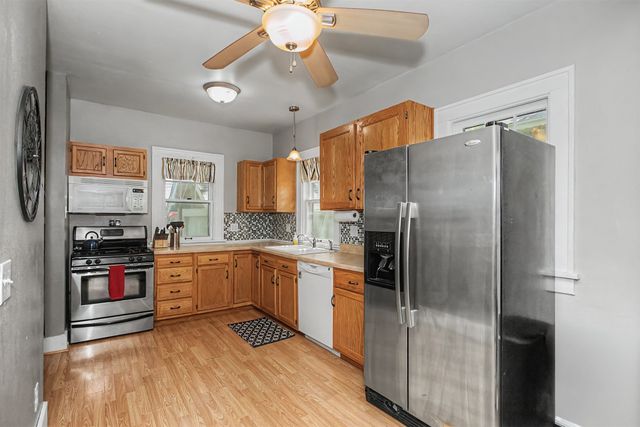 926 Grand Avenue, Ames, IA 50010