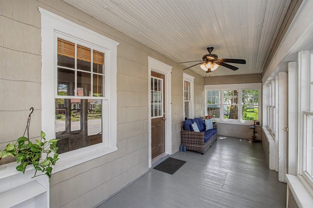 926 Grand Avenue, Ames, IA 50010