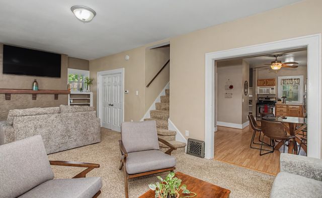 926 Grand Avenue, Ames, IA 50010