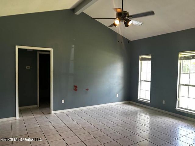 9201 Marina Avenue, Ocean Springs, MS 39564