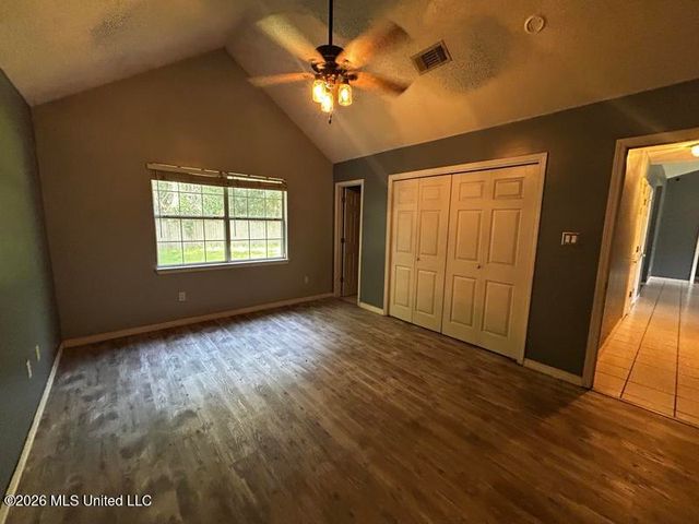 9201 Marina Avenue, Ocean Springs, MS 39564