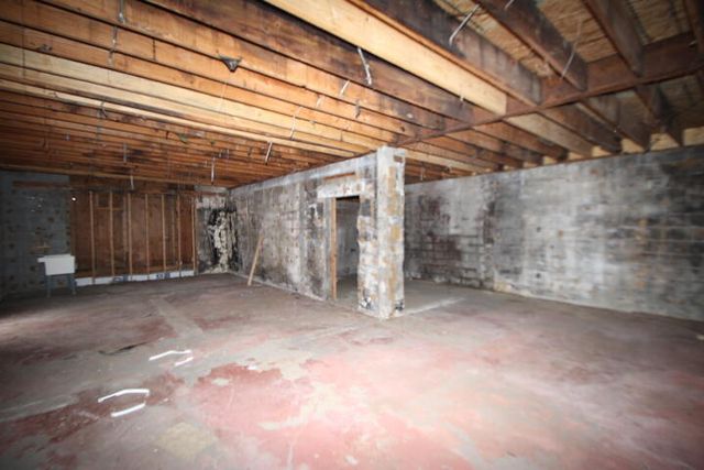 1940 Willisburg Road, Lawrenceburg, KY 40342