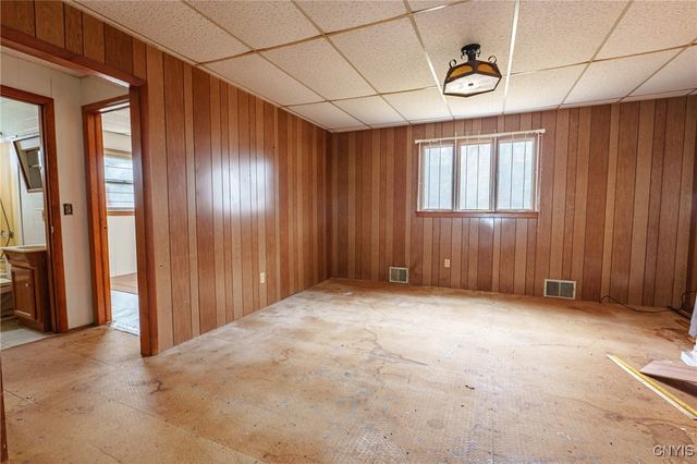 704 Dawes Avenue, Utica, NY 13502