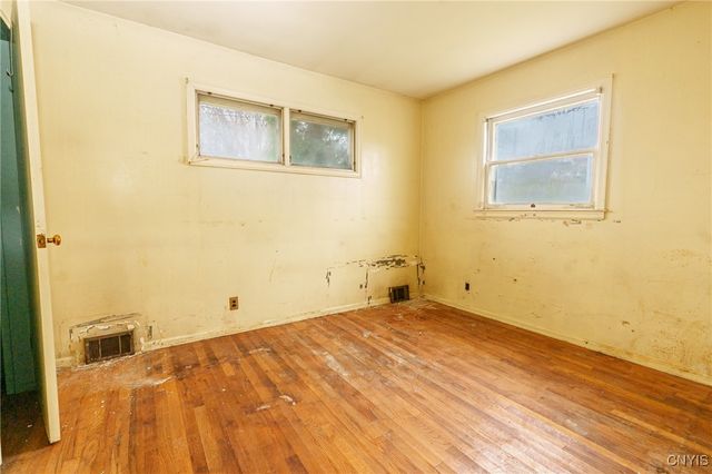 704 Dawes Avenue, Utica, NY 13502