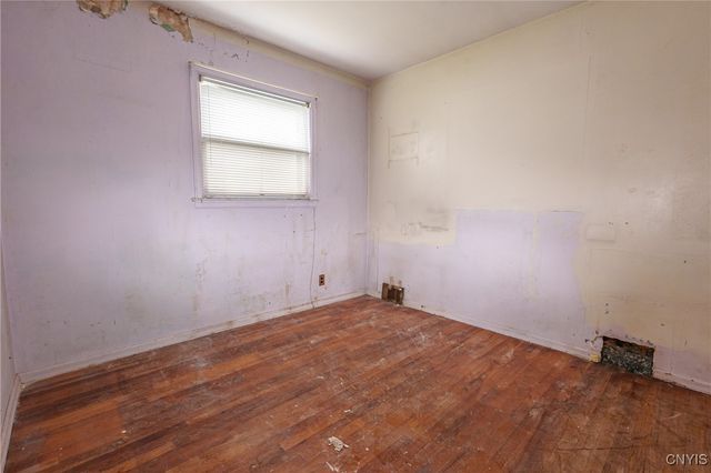 704 Dawes Avenue, Utica, NY 13502