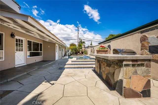 1238 N Studebaker, Long Beach, CA 90815