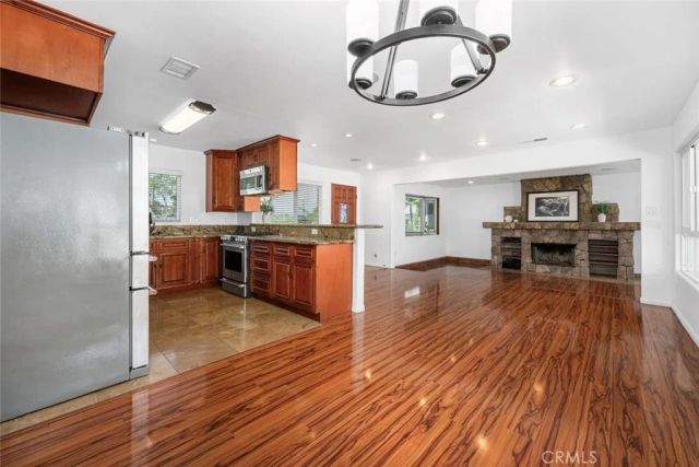 1238 N Studebaker, Long Beach, CA 90815