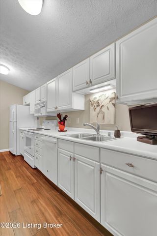 430 Ethridge Ave 206, Louisville, KY 40223