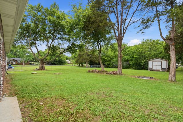 119 Mankin St, La Vergne, TN 37086