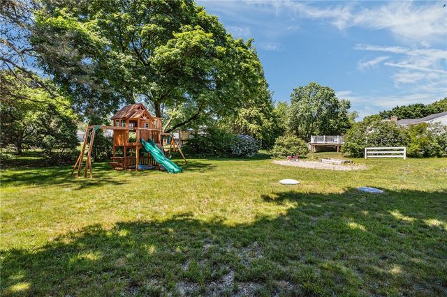 30 Thomas Leighton Boulevard, Cumberland, RI 02864