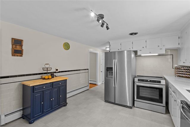 30 Thomas Leighton Boulevard, Cumberland, RI 02864