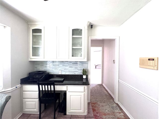 208 Molina Street, Sunnyvale, TX 75182