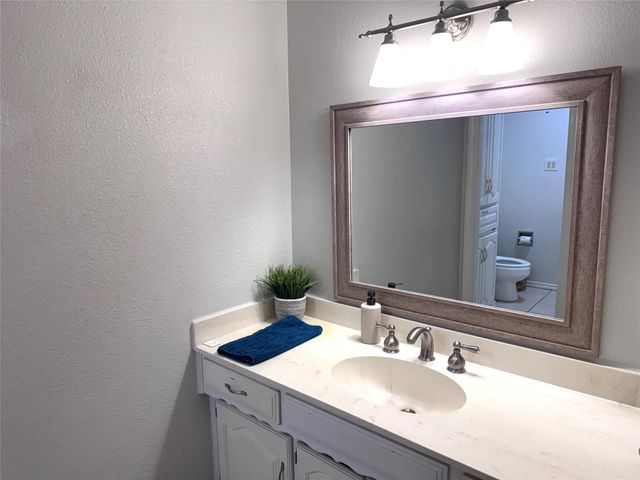 208 Molina Street, Sunnyvale, TX 75182