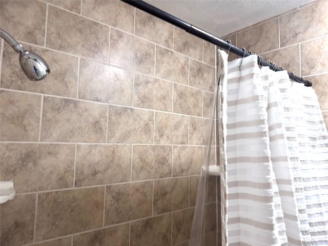 208 Molina Street, Sunnyvale, TX 75182