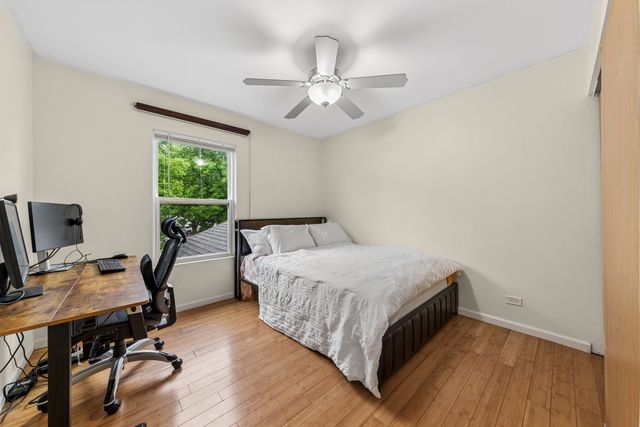 1726 Southbridge Court, Schaumburg, IL 60194