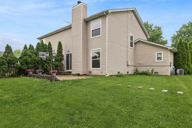 1726 Southbridge Court, Schaumburg, IL 60194
