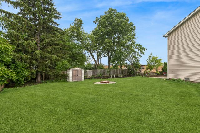1726 Southbridge Court, Schaumburg, IL 60194