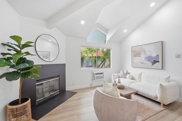 192 Sunwood Meadows Place, San Jose, CA 95119