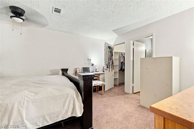 849 Hedge Way 6, Las Vegas, NV 89110
