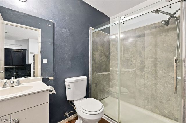 849 Hedge Way 6, Las Vegas, NV 89110