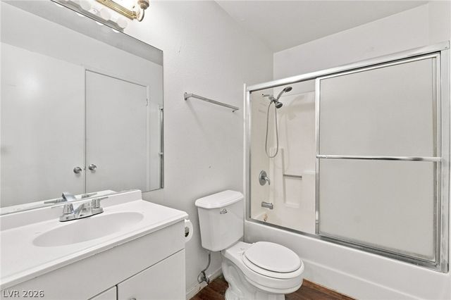 849 Hedge Way 6, Las Vegas, NV 89110