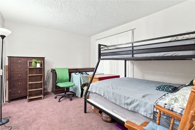 849 Hedge Way 6, Las Vegas, NV 89110