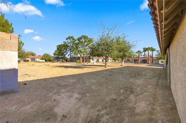849 Hedge Way 6, Las Vegas, NV 89110