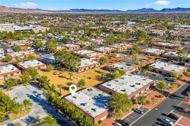 849 Hedge Way 6, Las Vegas, NV 89110